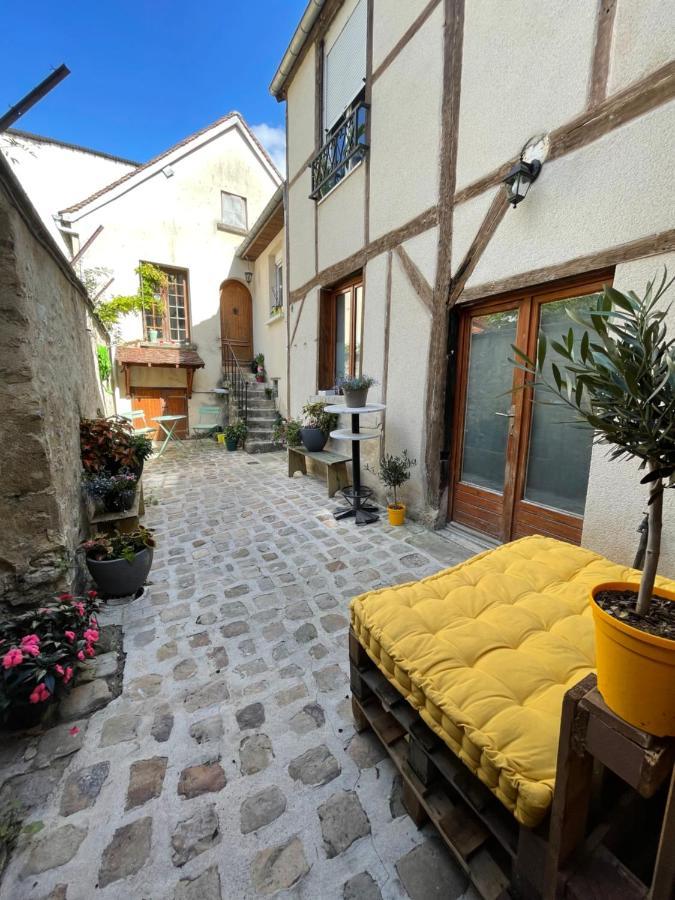 Magnifique Studio Cosy Avec Terrasse En Centre-Ville Provins Exteriör bild